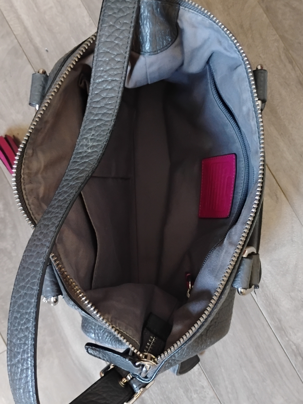 Coach Legacy Rory Colorblock bag - Picture 3 of 3